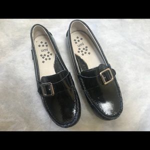 Umi black leather kids shoes